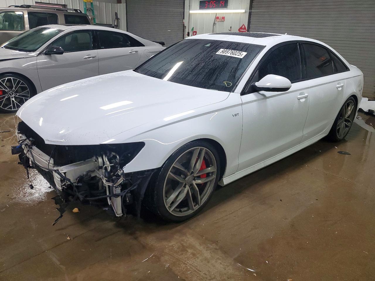 2018 Audi S6 Prestige, VIN WAUHFAFC4JN009830 — Front end