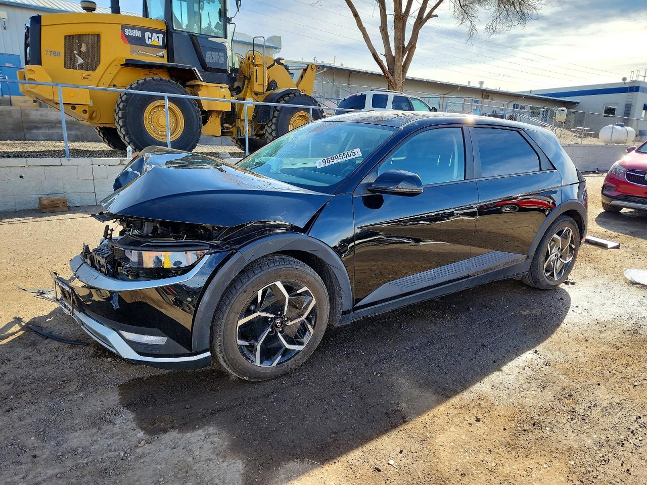 2022 Hyundai Ioniq 5 SE, VIN KM8KMDAF1NU096272 — Front end