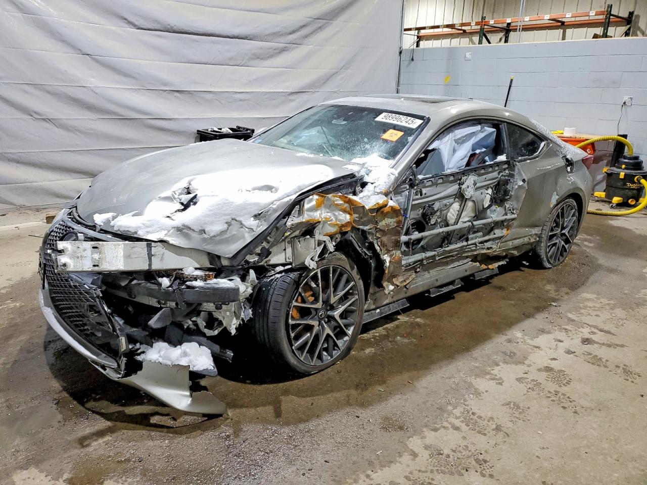 2018 Lexus RC 300, VIN JTHS85BC5J5004473 — Front end