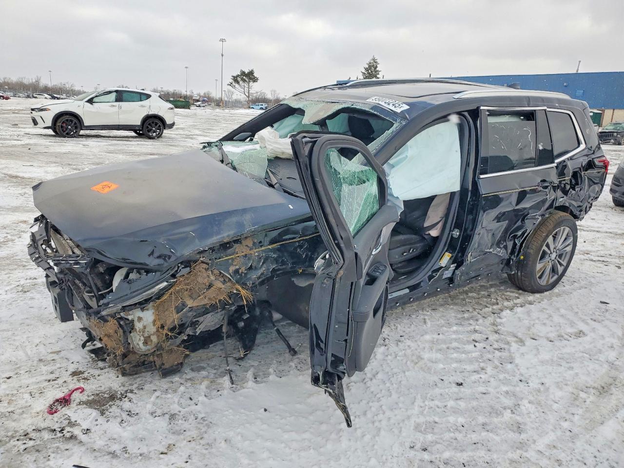 2025 Cadillac XT6 AWD Premium Luxury, VIN 1GYKPDRS6SZ132463 — Rollover