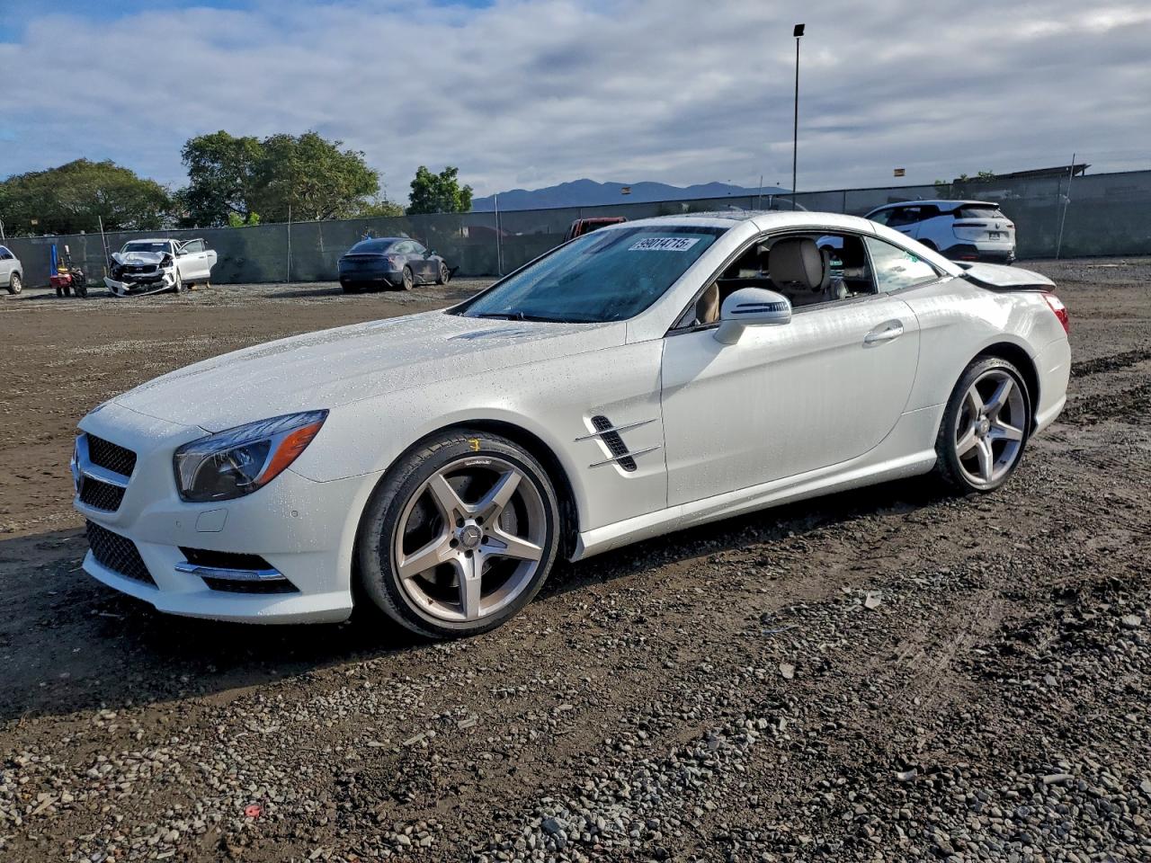 2015 Mercedes-Benz SL 400, VIN WDDJK6FA1FF031769 — Rear end