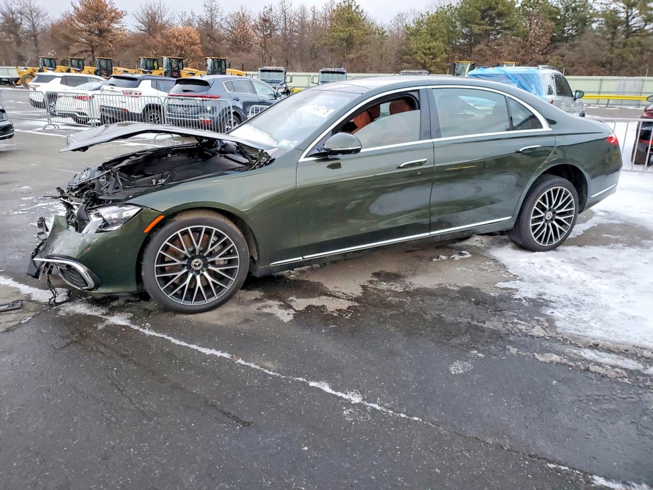 2025 Mercedes-Benz S 500, VIN W1K6G6DB5SA332586 — Front end