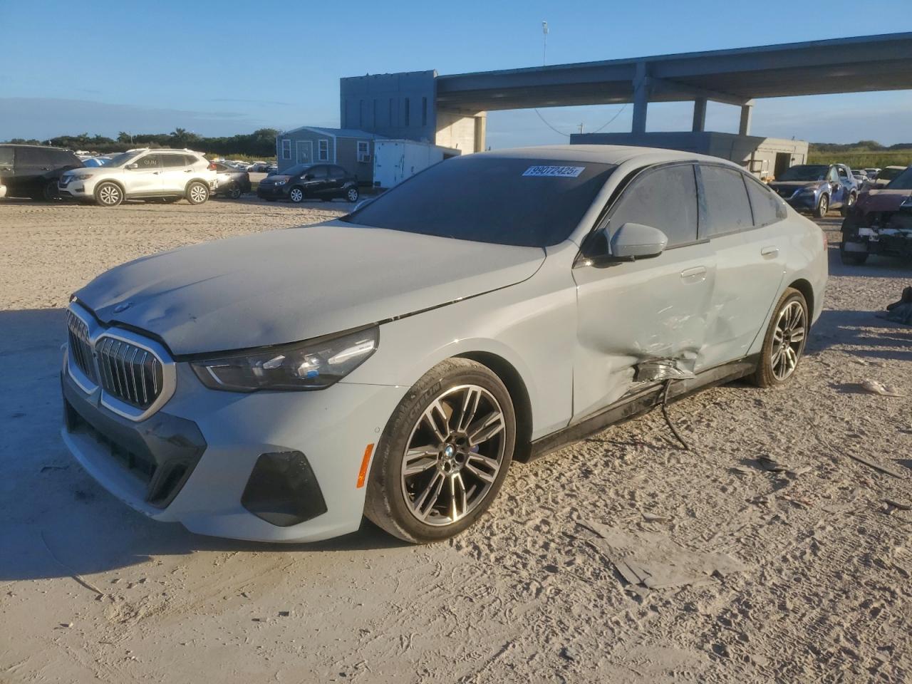 2025 BMW 5 Series 530i, VIN WBA43FJ07SCT63968 — Бок