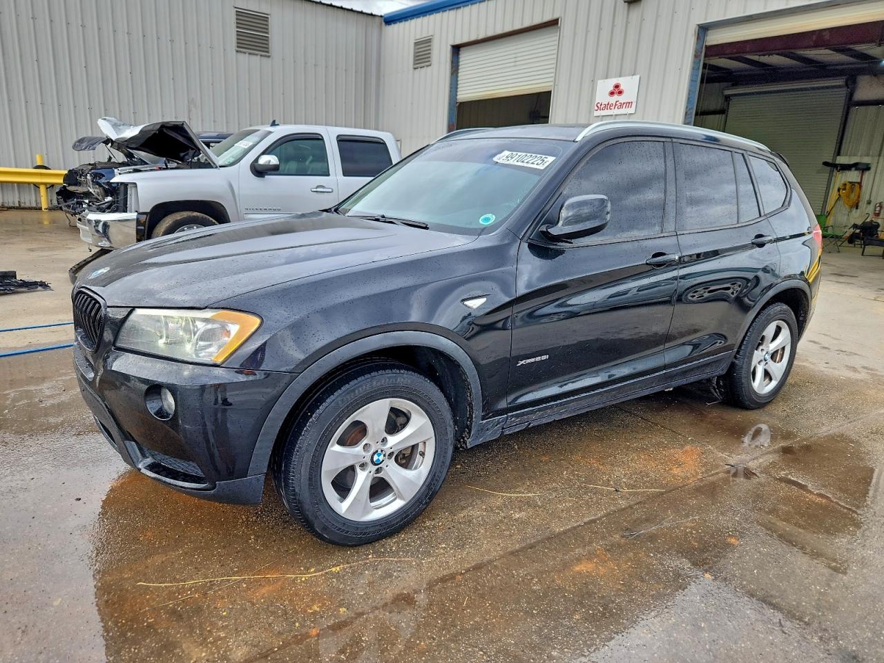 2012 BMW X3 28i, VIN 5UXWX5C53CL723322 — Зад