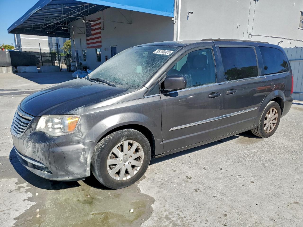 2016 Chrysler Town & Country Touring, VIN 2C4RC1BG3GR281192 — Engine fire