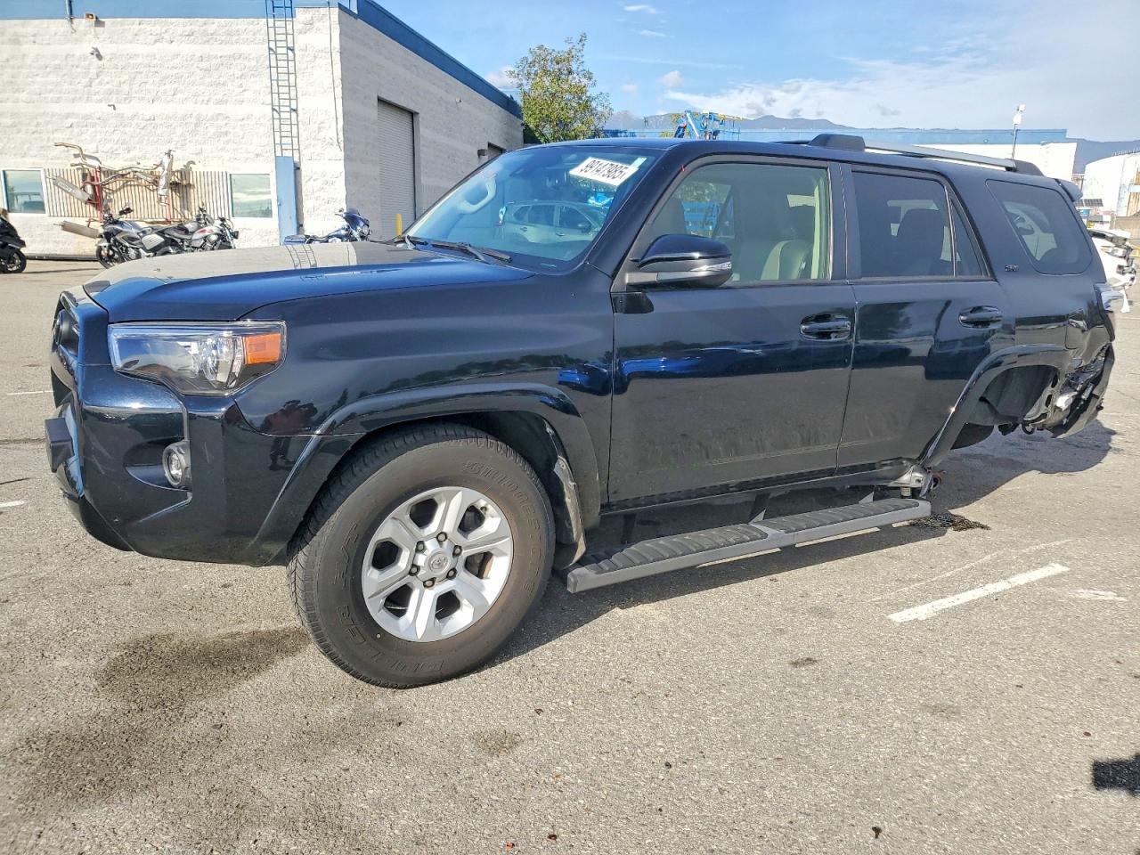 2022 Toyota 4Runner SR5 Premium, VIN JTEFU5JRXN5265880 — Rear end
