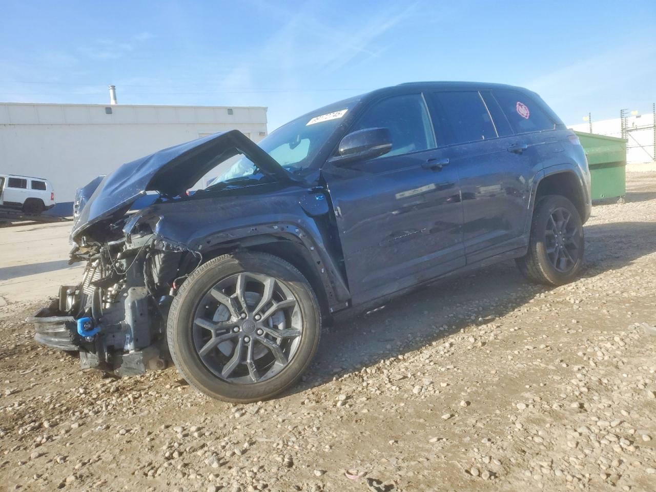 2024 Jeep Grand Cherokee, VIN 1C4RJYB65R8510878 — Front end