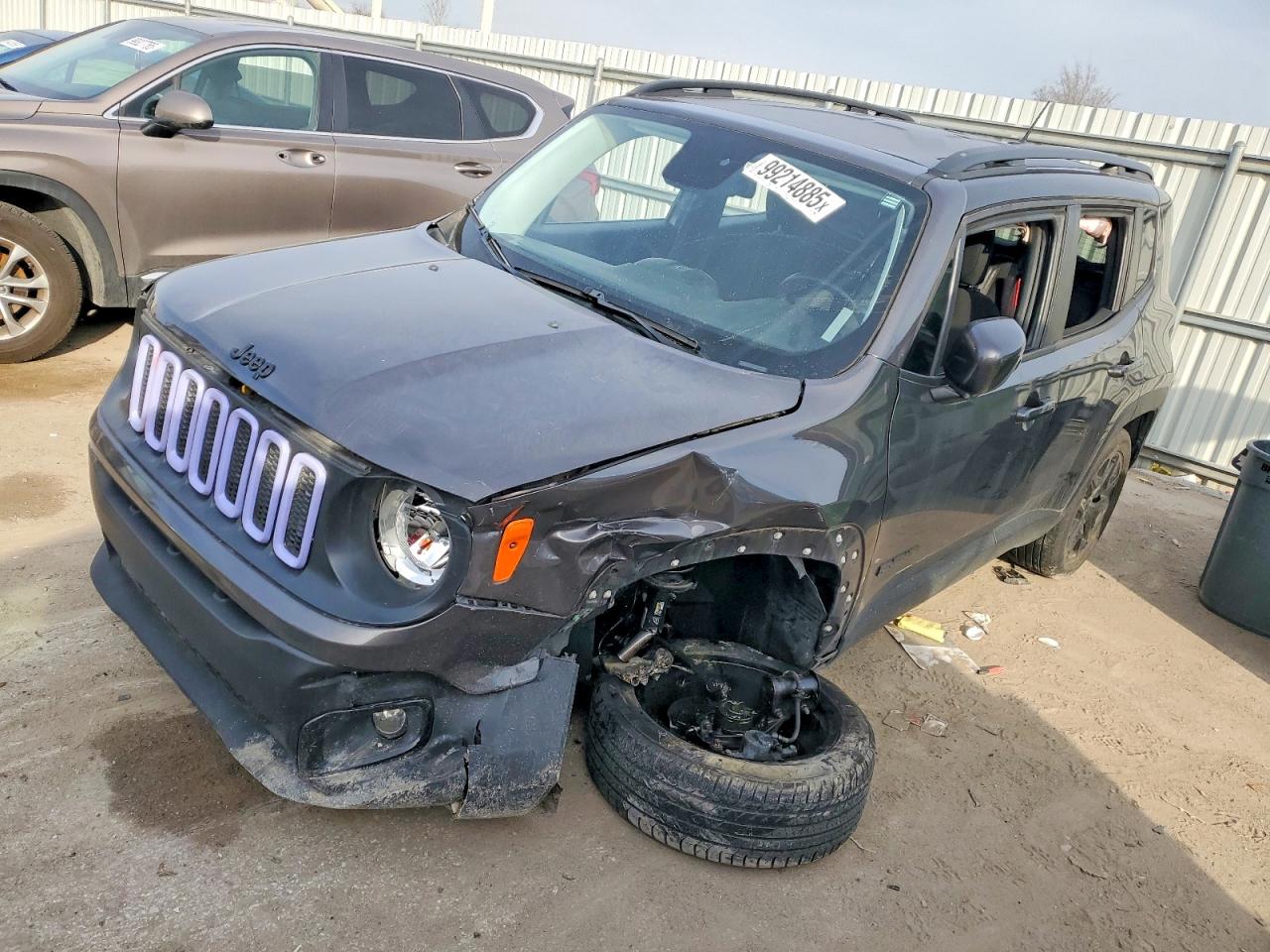 2016 Jeep Renegade Justice, VIN ZACCJBBT7GPD39341 — Front end