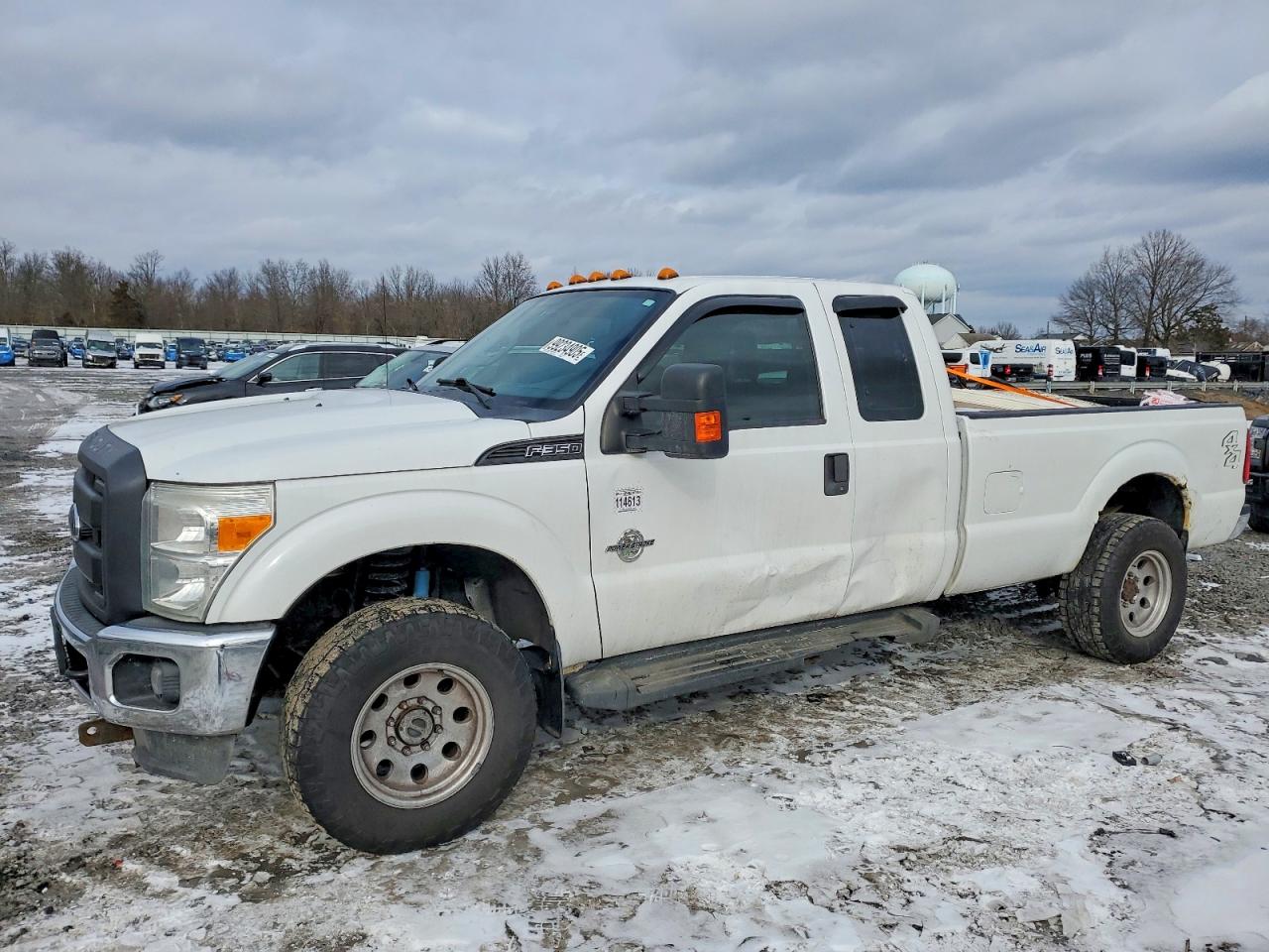 2012 Ford F-350 XL, VIN 1FT8X3BT0CEC28725 — Бок