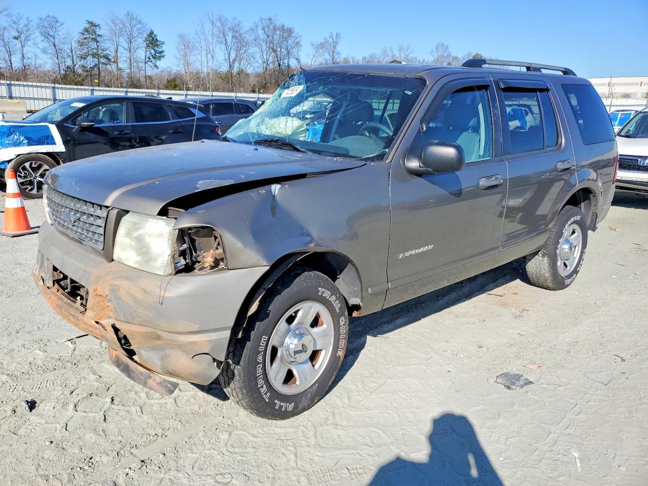 2002 Ford Explorer XLS, VIN 1FMZU62E12UC77500 — All over