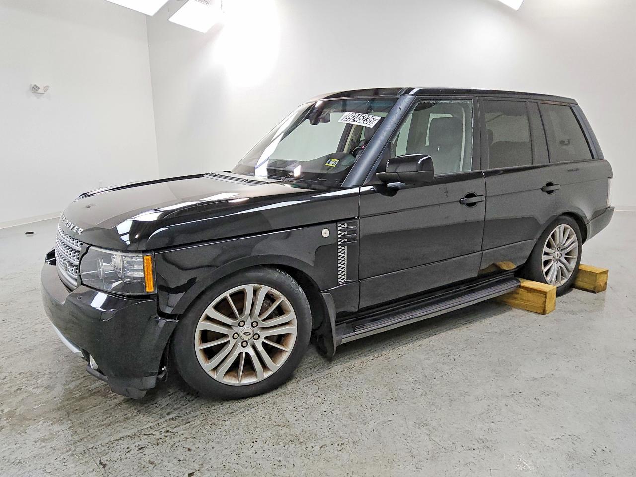 2012 Land Rover Range Rover SC, VIN SALMF1E43CA376605 — Biohazard / chemical