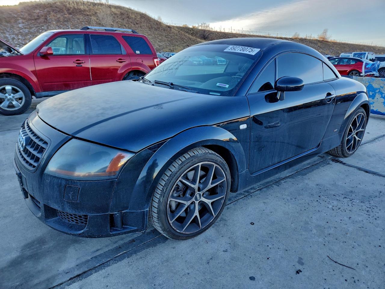 2004 Audi TT, VIN TRUWF28N241015044 — Front end