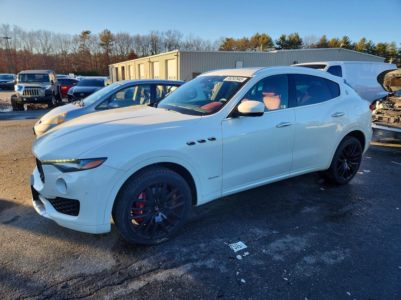 2018 Maserati Levante S GranLusso, VIN ZN661YUL6JX303544 — Stripped