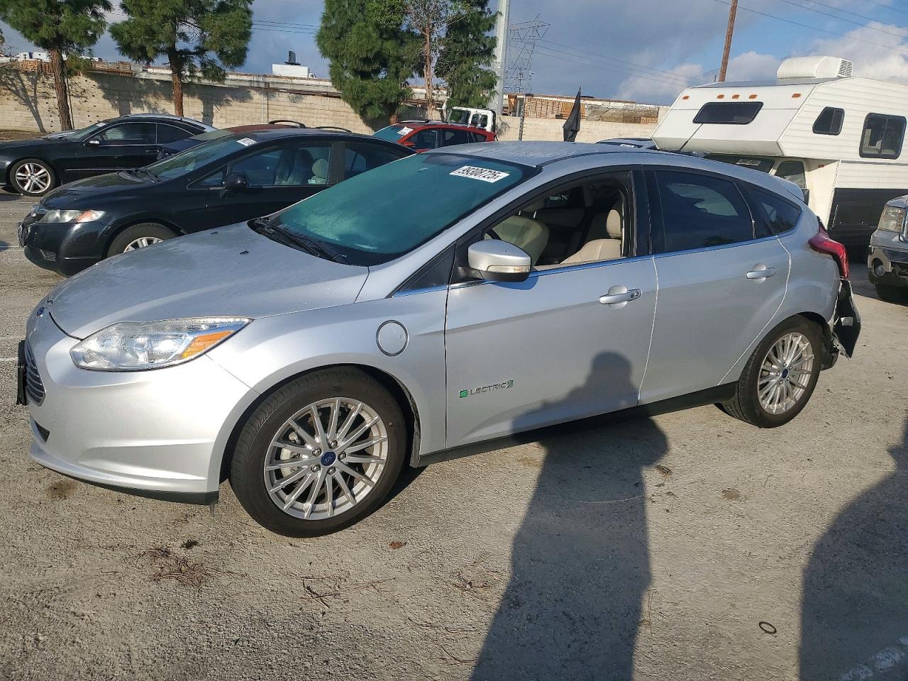 2014 Ford Focus Electric, VIN 1FADP3R49EL341588 — Rear end