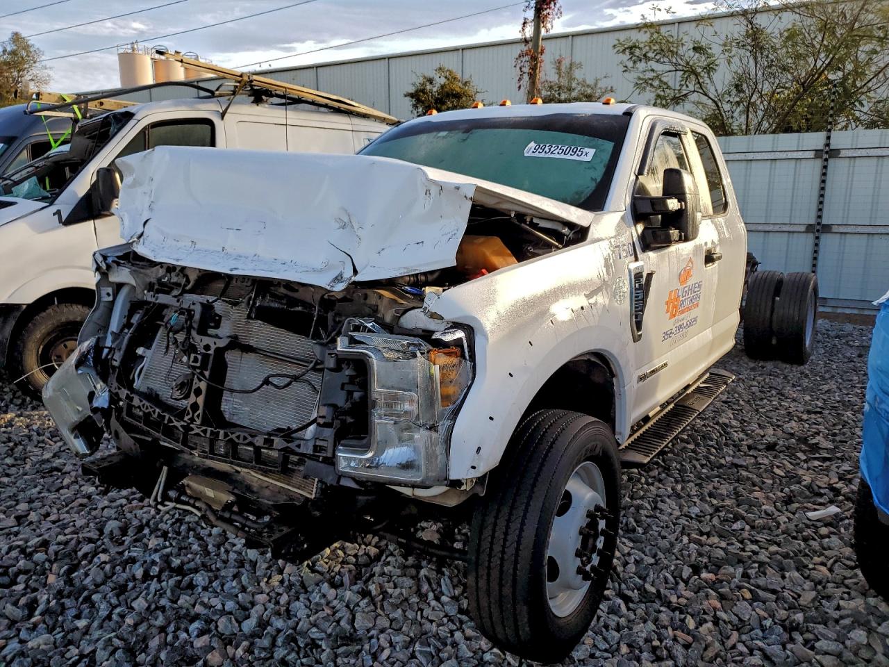 2018 Ford F-550, VIN 1FD0X5HT3JEB54287 — Front end