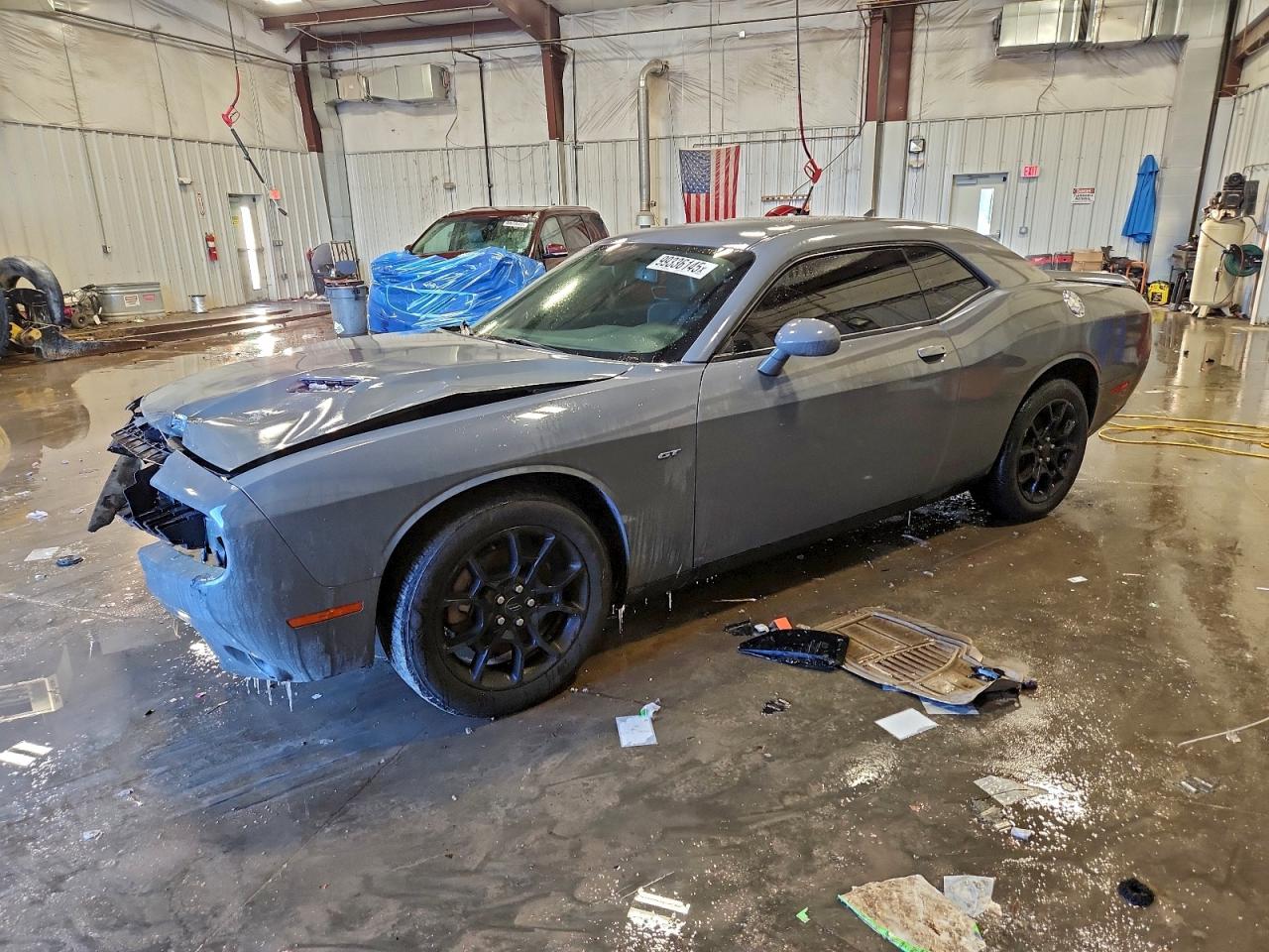 2017 Dodge Challenger GT, VIN 2C3CDZGG4HH600184 — Front end