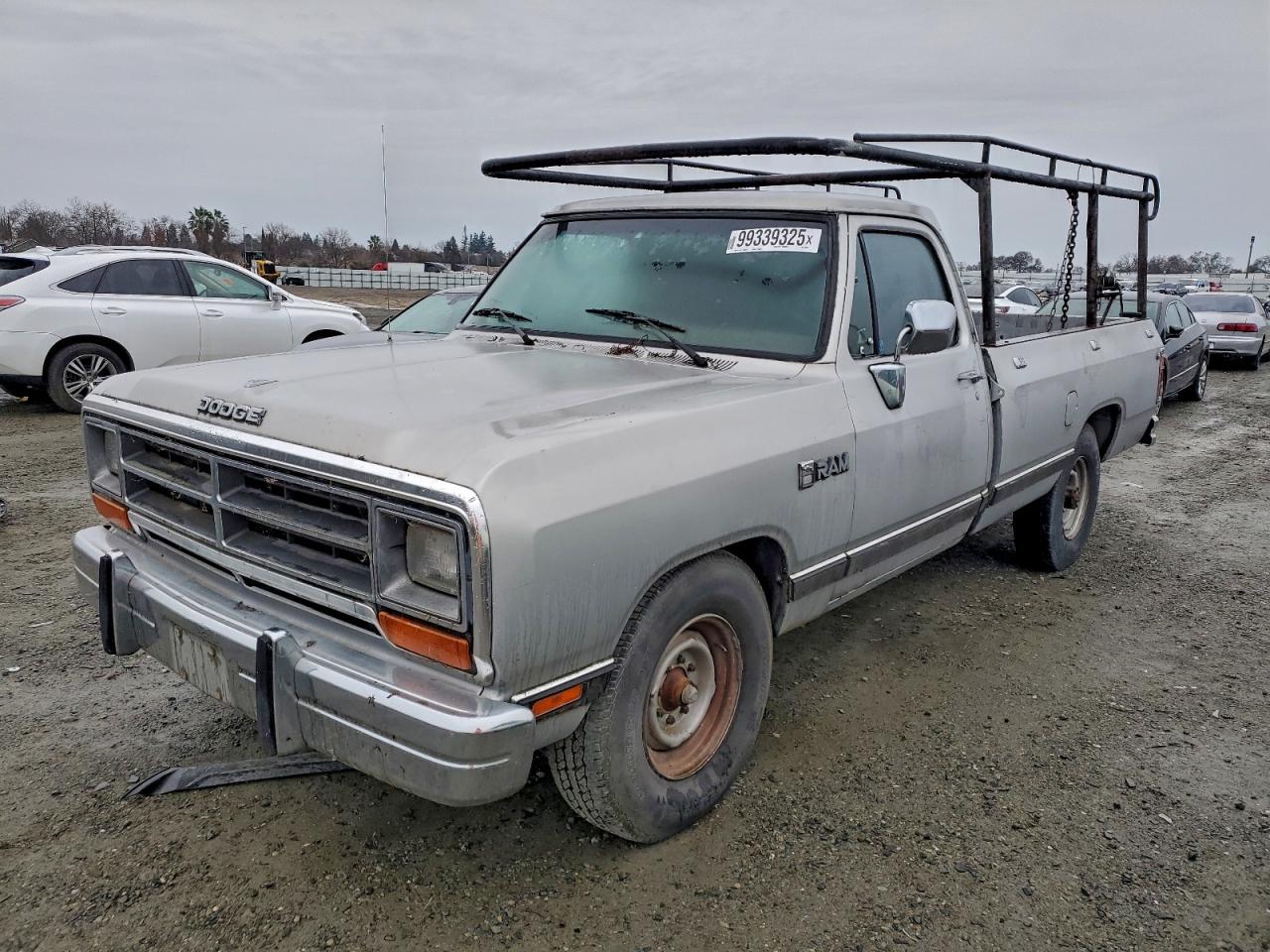 1990 Dodge D Series, VIN 1B7KE26Z0LS653237 — Minor dents and scratches