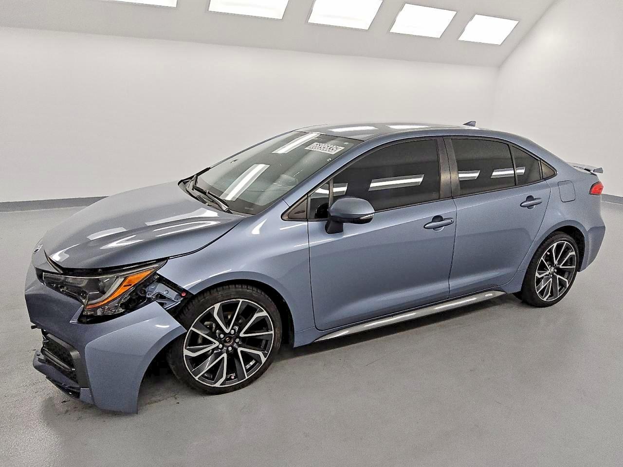 2021 Toyota Corolla SE, VIN JTDS4MCE7MJ077332 — Front end