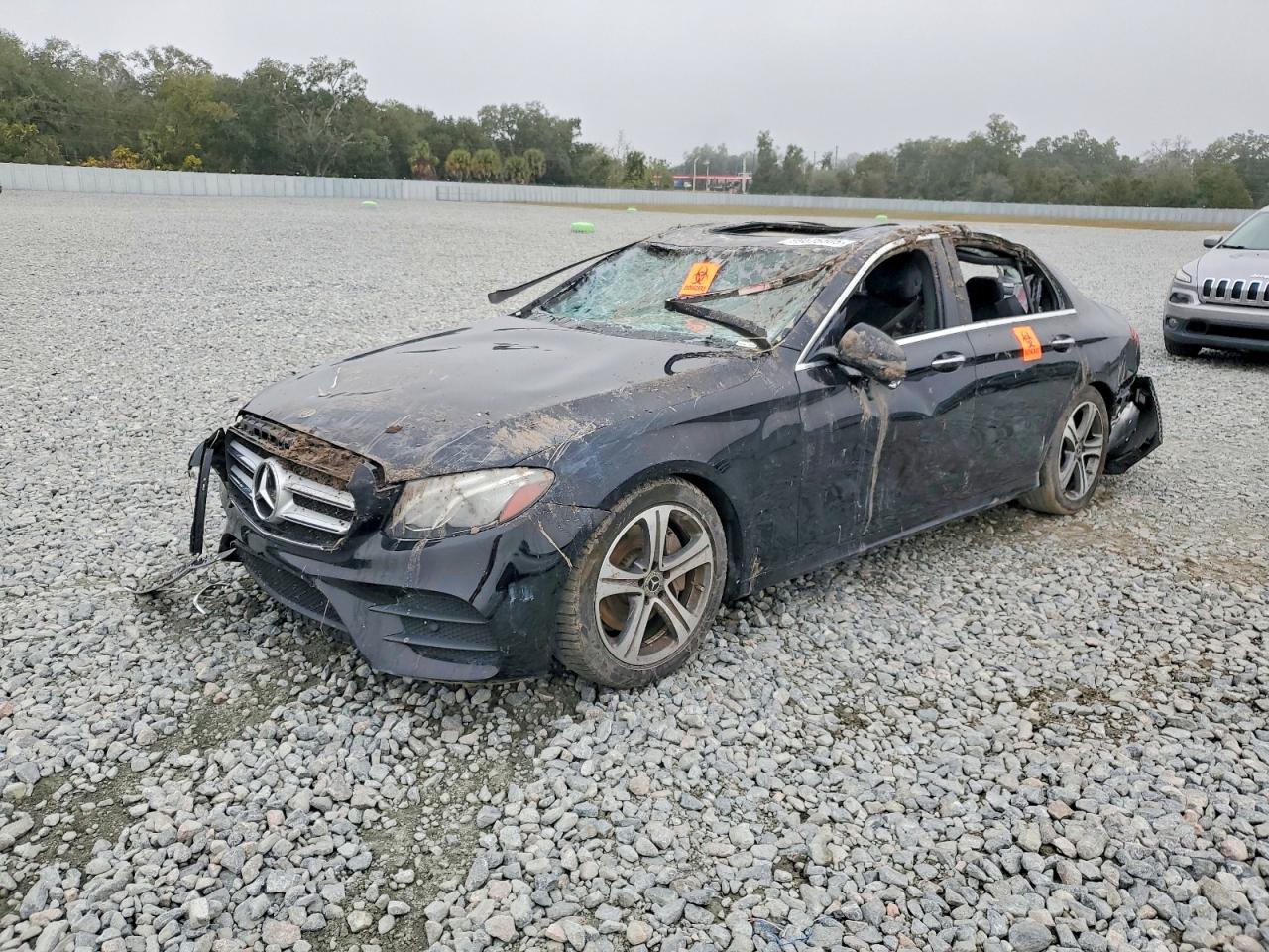 2020 Mercedes-Benz E 350, VIN WDDZF8DBXLA752700 — Rollover