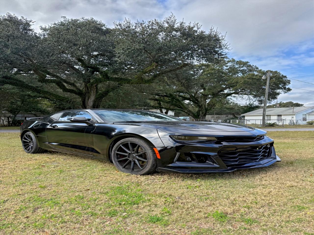 2021 Chevrolet Camaro 1LT, VIN 1G1FB1RX4M0105780 — Prior damage history