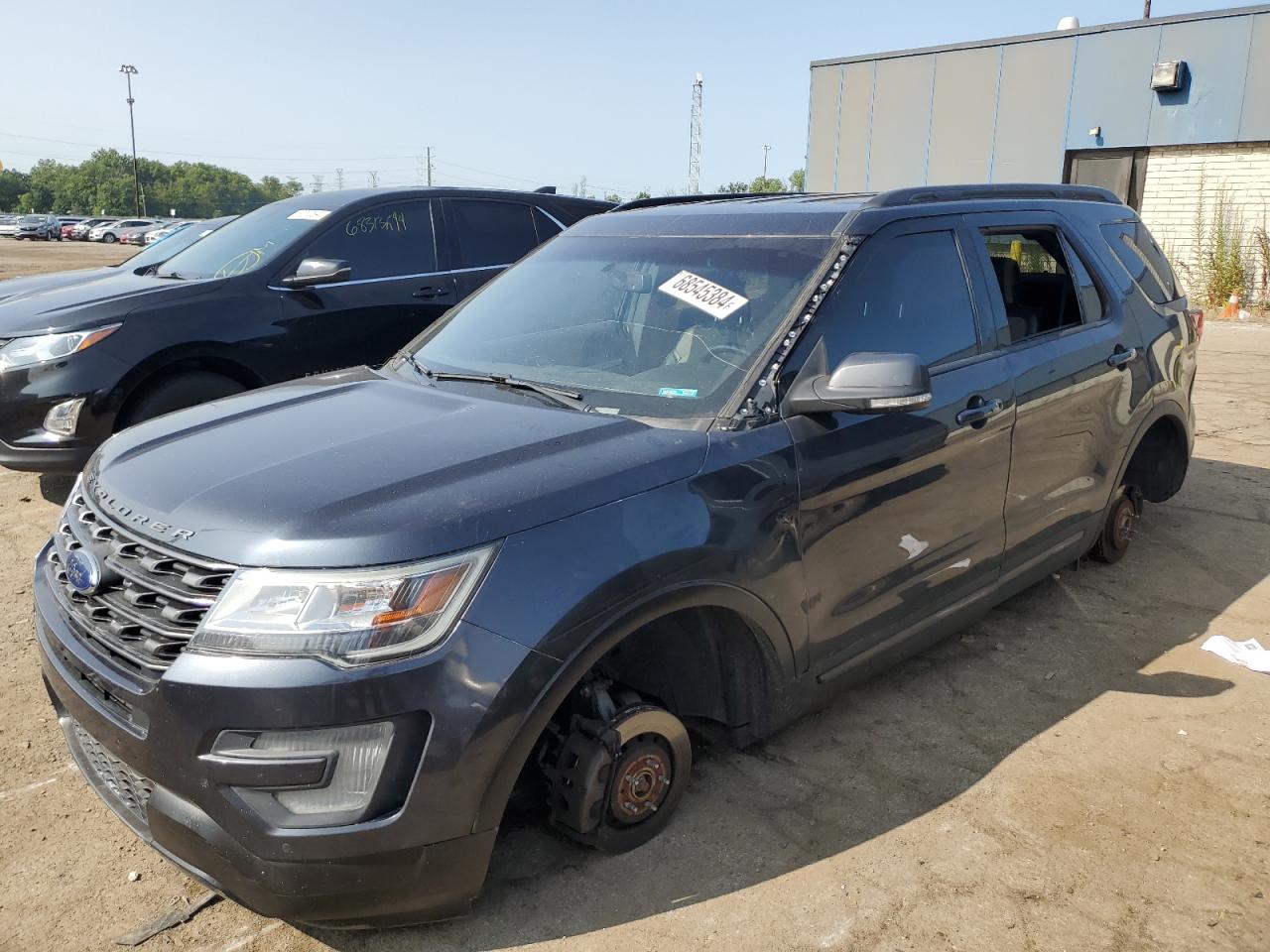 2017 Ford Explorer XLT, VIN 1FM5K7DH6HGE36018 — Stripped