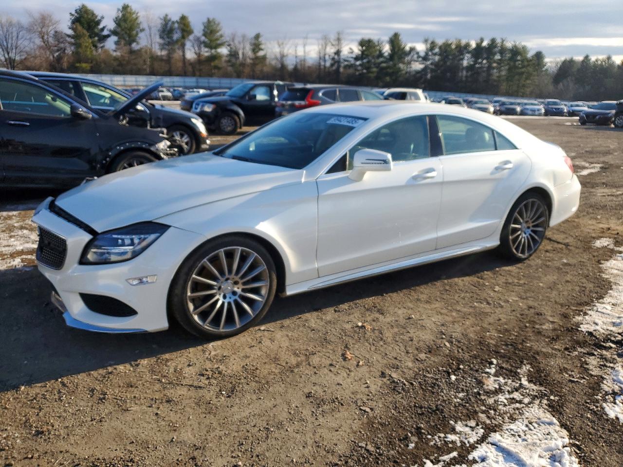 2015 Mercedes-Benz CLS 400, VIN WDDLJ6FB2FA155678 — Front end