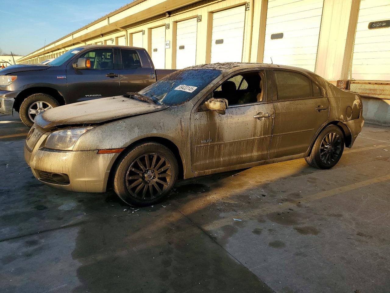 2007 Mercury Milan Premier, VIN 3MEHM02157R648939 — Burn