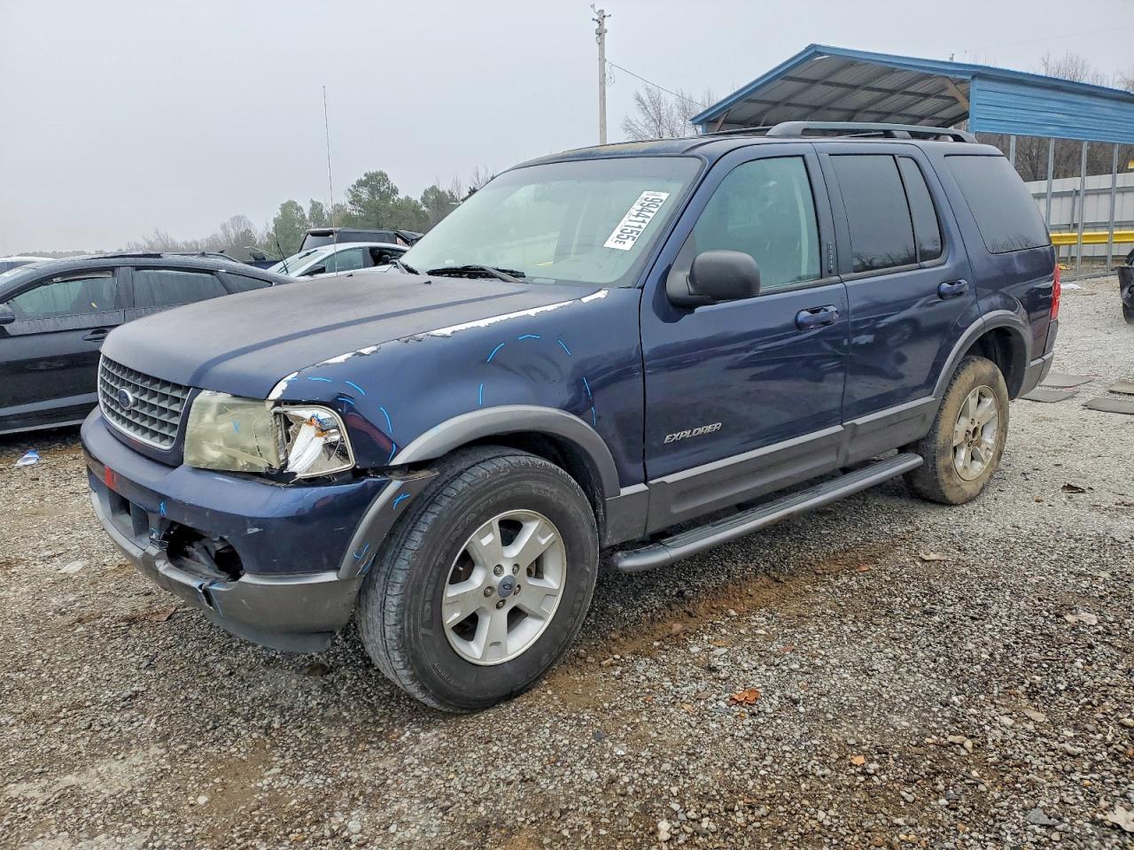 2002 Ford Explorer XLT, VIN 1FMZU63K82UD60216 — Front end