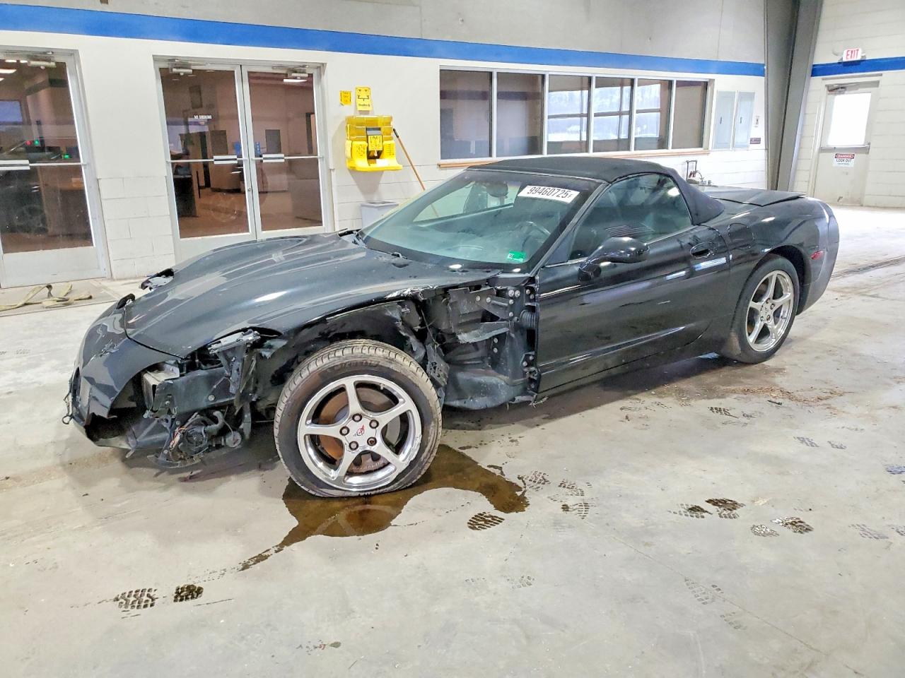 2002 Chevrolet Corvette, VIN 1G1YY32G925100569 — Front end