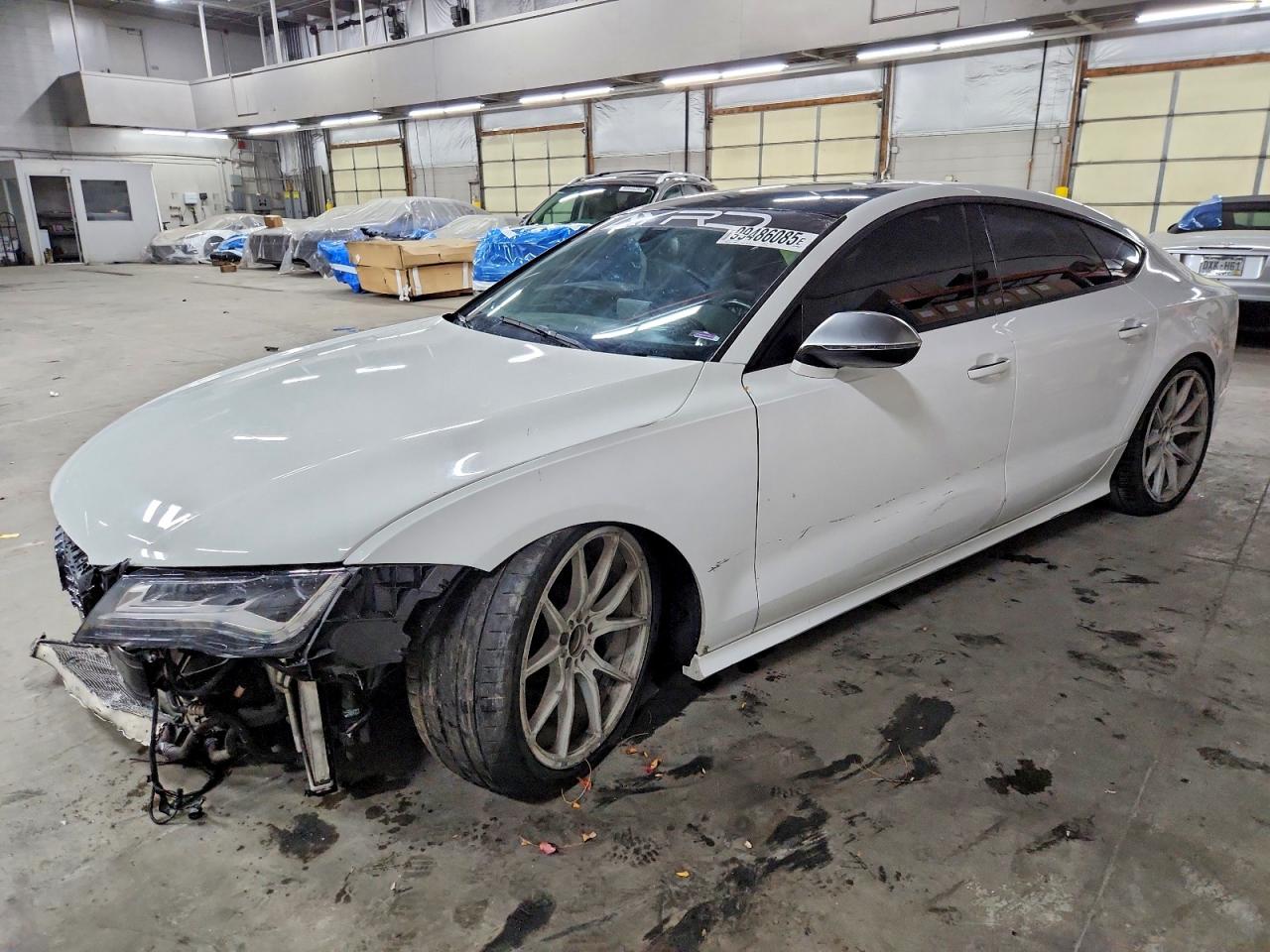 2013 Audi S7 Prestige, VIN WAU32AFCXDN113362 — Перед