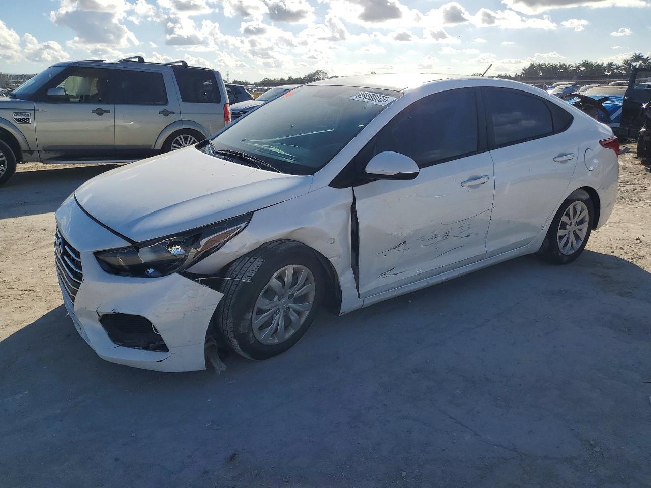 2022 Hyundai Accent SE, VIN 3KPC24A62NE182915 — Front end