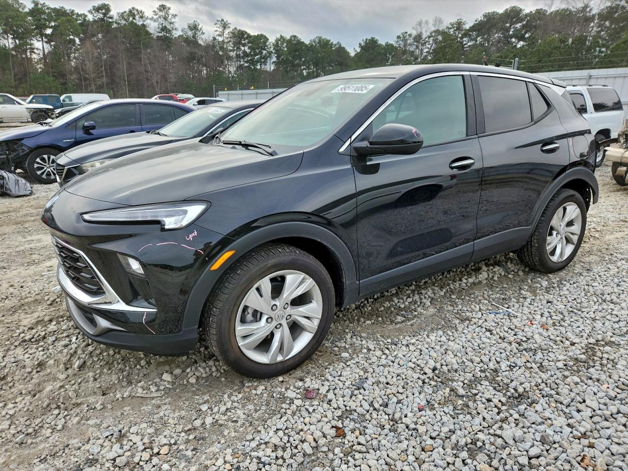 2025 Buick Encore GX Preferred, VIN KL4AMBSP0SB006672 — Зад