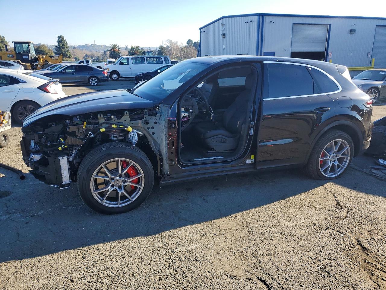 2025 Porsche Cayenne S E-Hybrid, VIN WP1AN2AY8SDA22182 — Side
