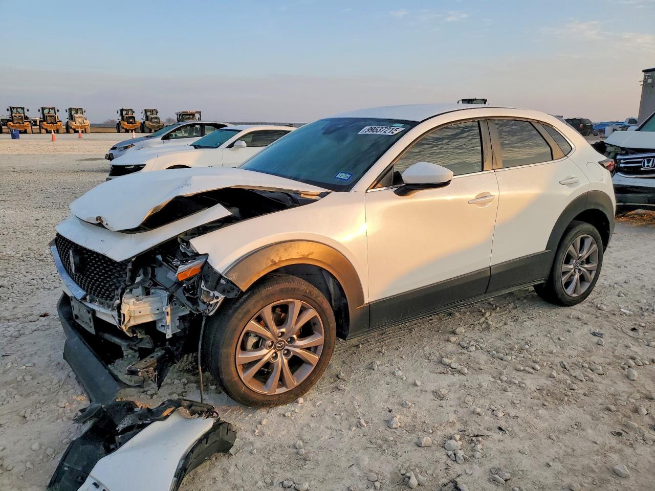 2021 Mazda CX-30 Select, VIN 3MVDMBBL5MM319274 — Front end