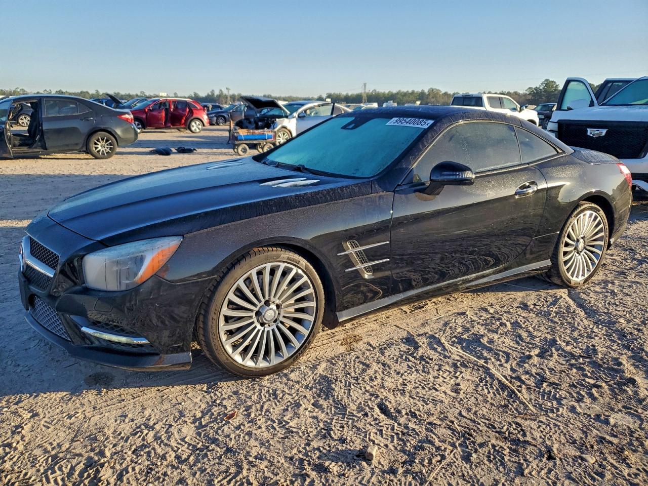 2014 Mercedes-Benz SL 550, VIN WDDJK7DAXEF025976 — Undercarriage
