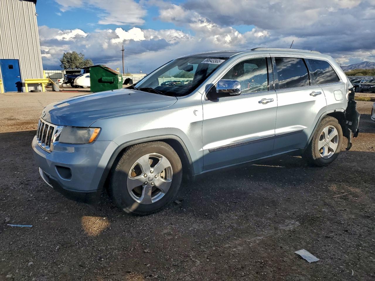 2013 Jeep Grand Cherokee Overland, VIN 1C4RJFCT5DC523595 — Rear end