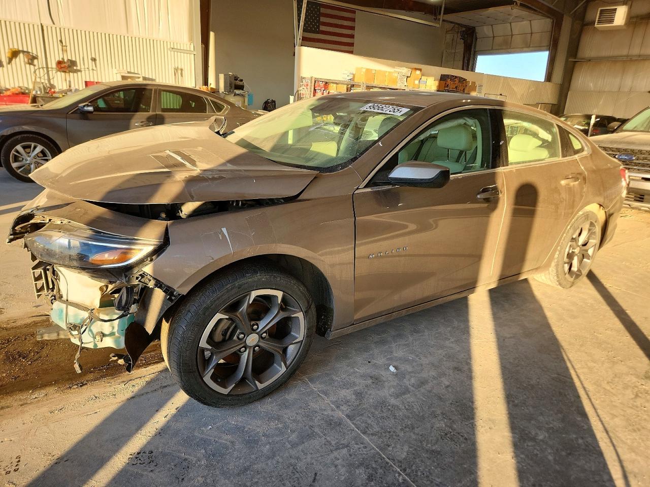 2022 Chevrolet Malibu LT, VIN 1G1ZD5ST8NF205739 — Front end