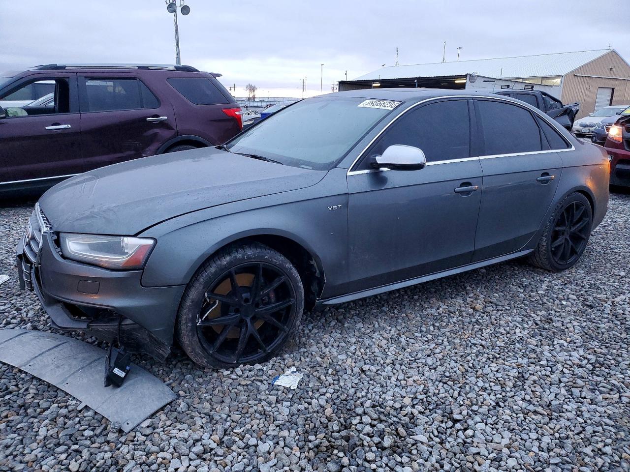 2016 Audi S4 Premium Plus, VIN WAUBGAFLXGA009365 — Перед