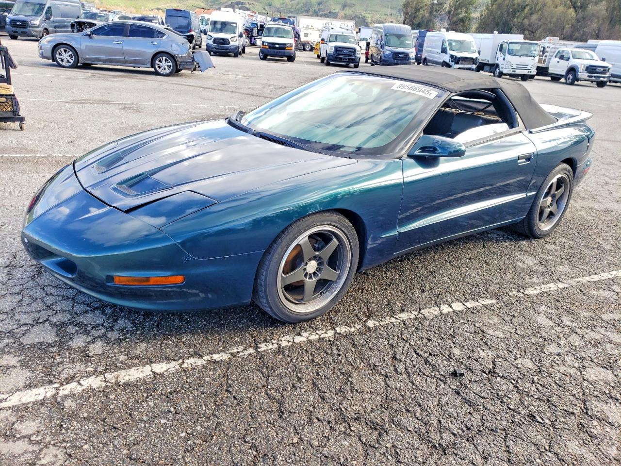 1997 Pontiac Firebird Trans Am, VIN 2G2FV32P4V2205385 — Minor dents and scratches