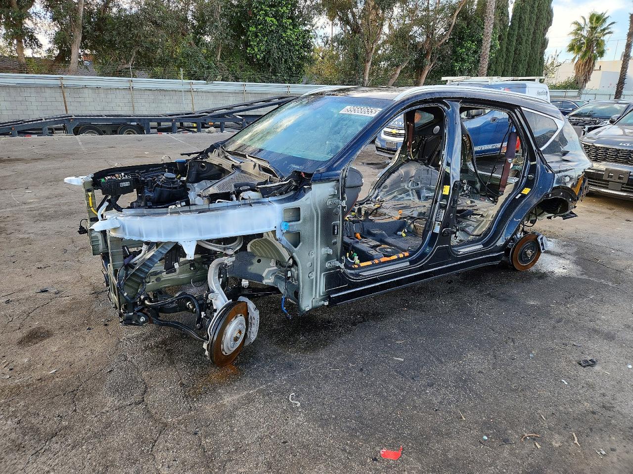2025 Genesis GV80 Prestige, VIN KMUHEESC7SU228384 — Stripped