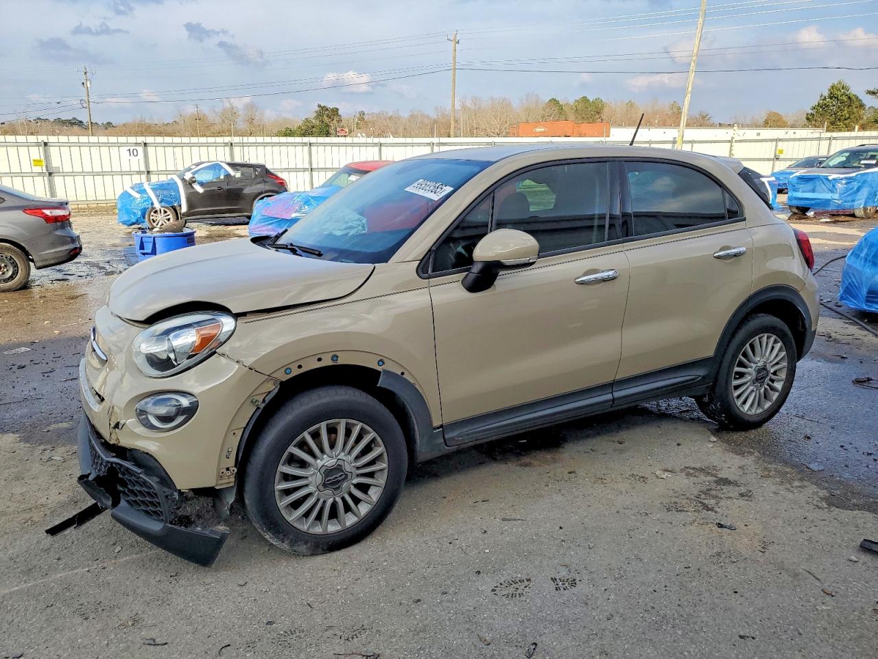 2020 FIAT 500X Pop, VIN ZFBNFYA14LP841439 — Front end