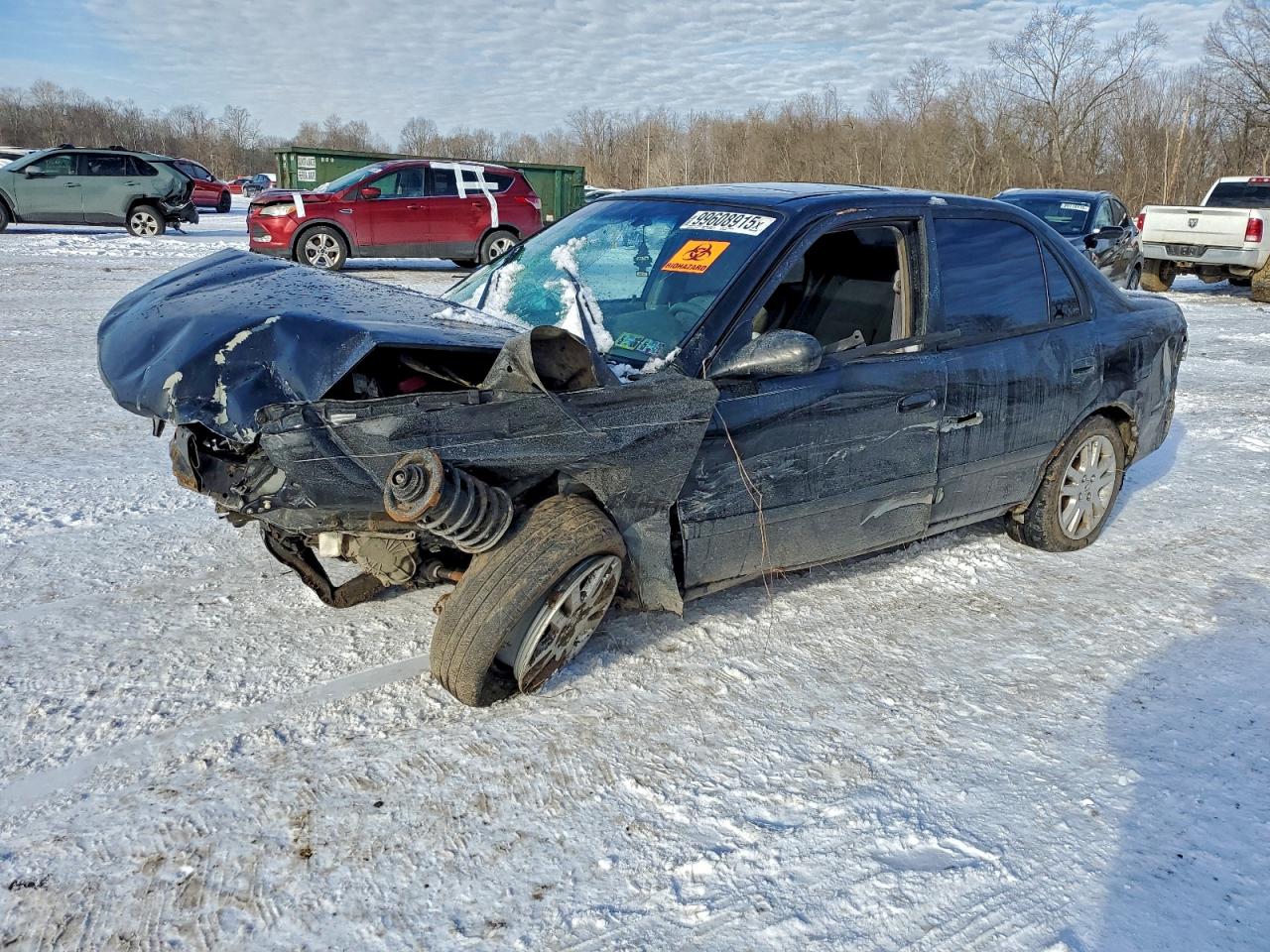 2001 Chevrolet Prizm Lsi, VIN 1Y1SK54811Z448353 — Front end