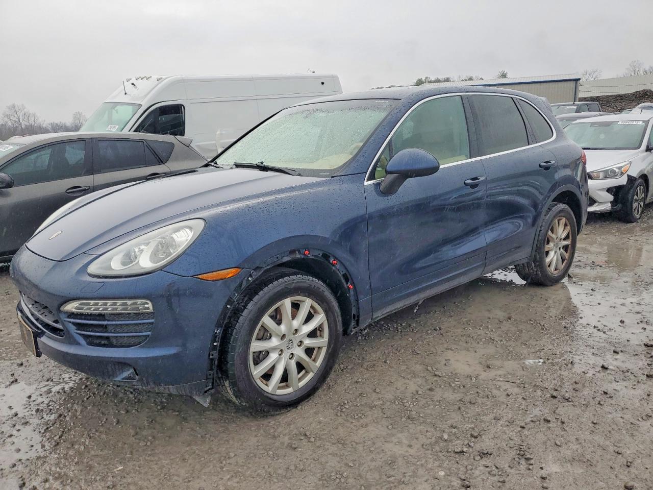 2012 Porsche Cayenne, VIN WP1AA2A20CLA03365 — Side