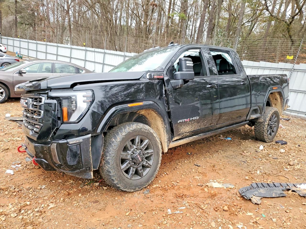 2024 GMC Sierra 2500HD AT4, VIN 1GT49PEY3RF121422 — Front end