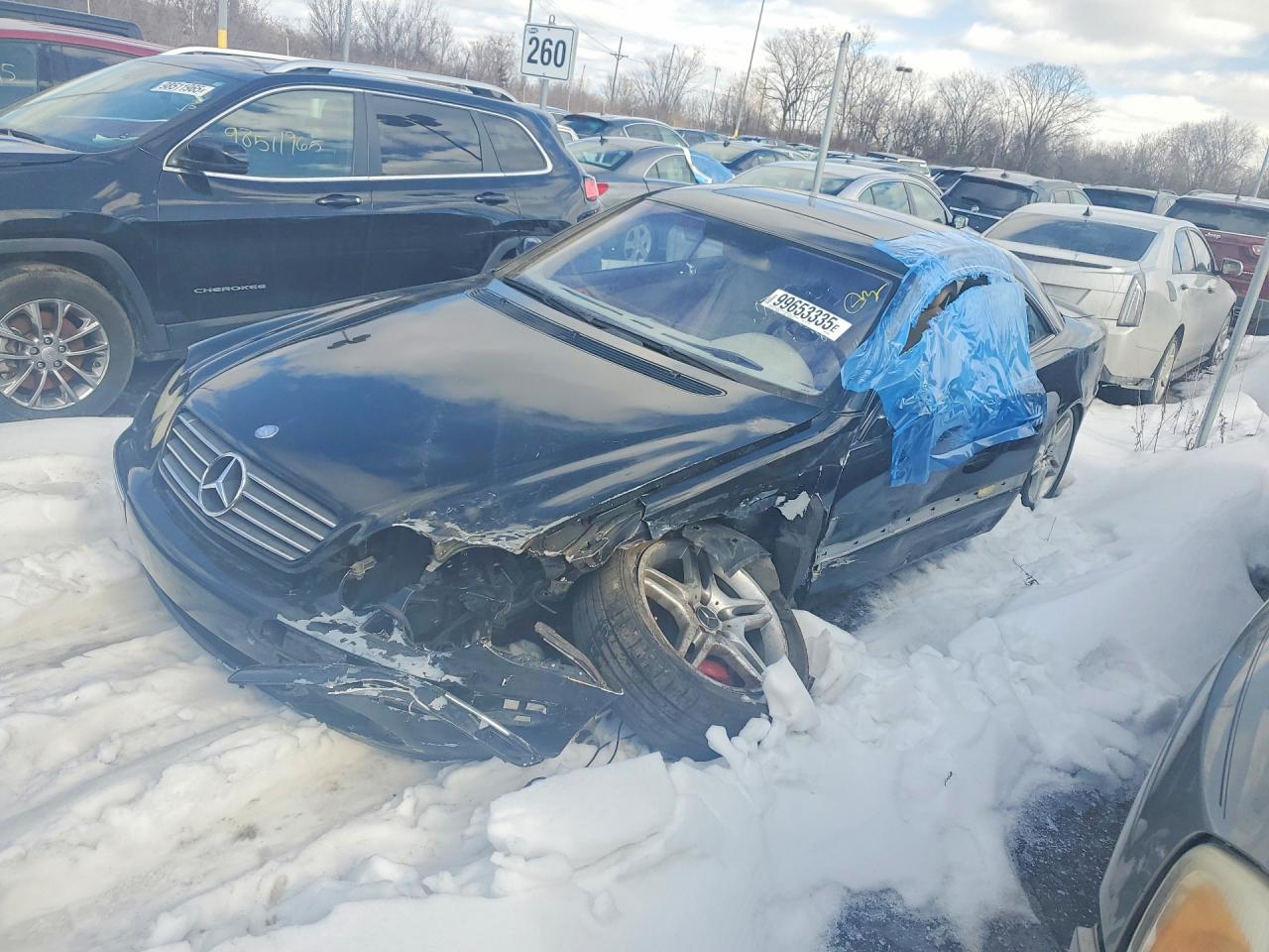 2001 Mercedes-Benz CL 500/600, VIN WDBPJ75J91A007982 — Front end