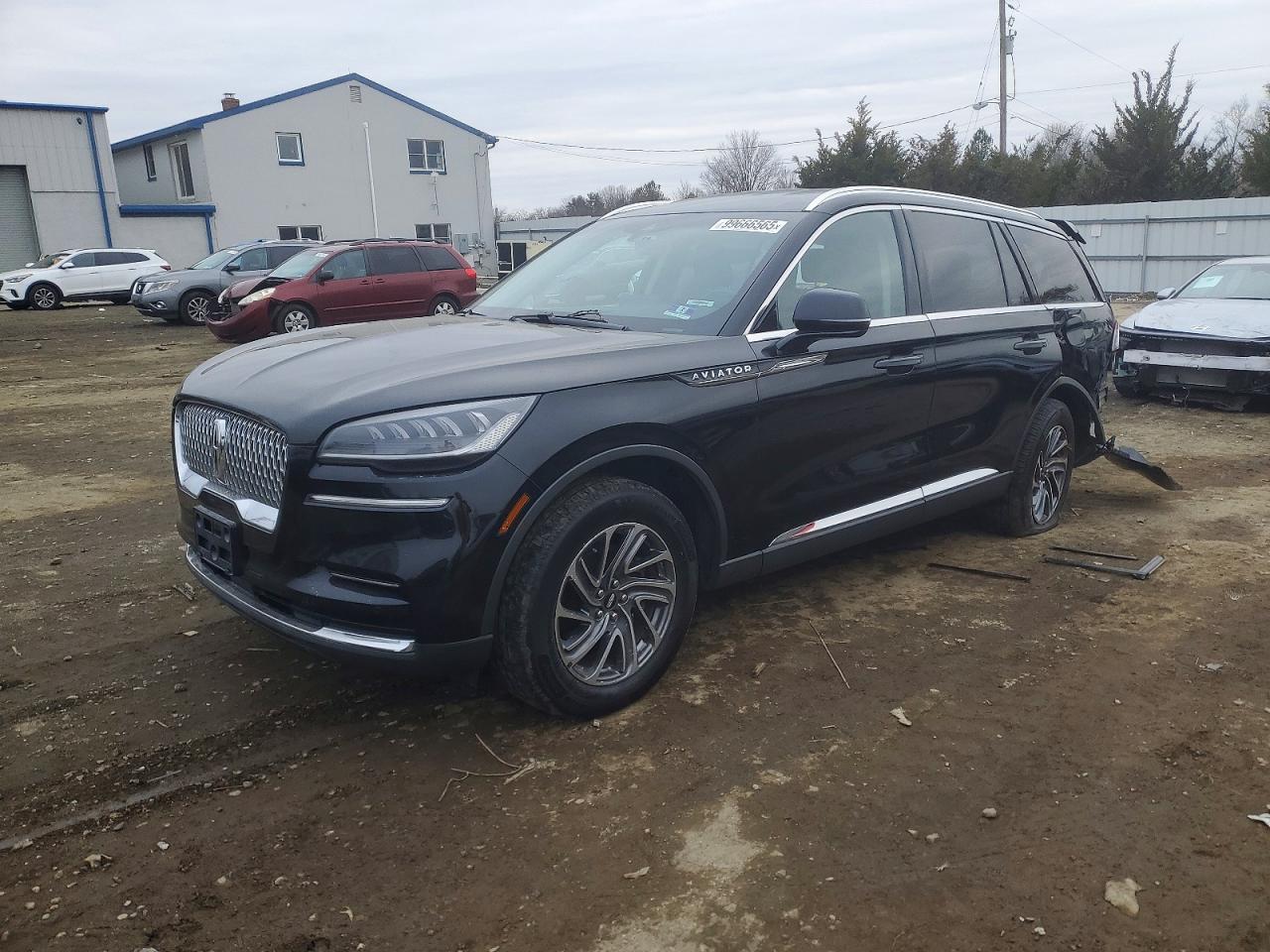 2023 Lincoln Aviator Livery, VIN 5LM5J0XC9PGL07566 — Rear end