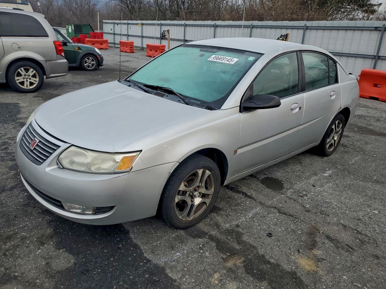 2005 Saturn ION ION 3, VIN 1G8AL52FX5Z142590 — Normal wear