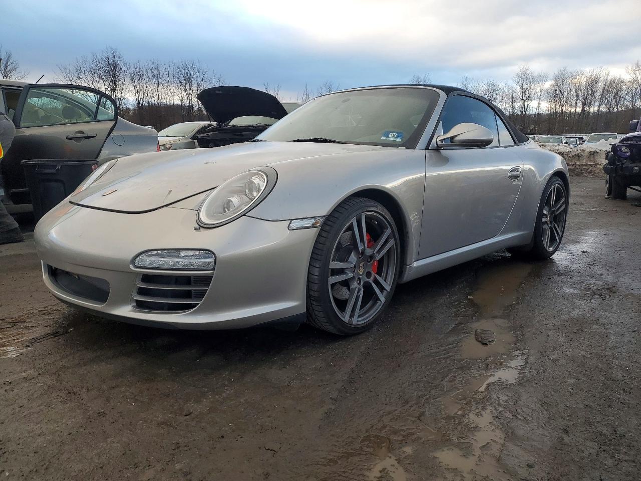 2011 Porsche 911 Carrera S, VIN WP0CB2A91BS754502 — Rear end
