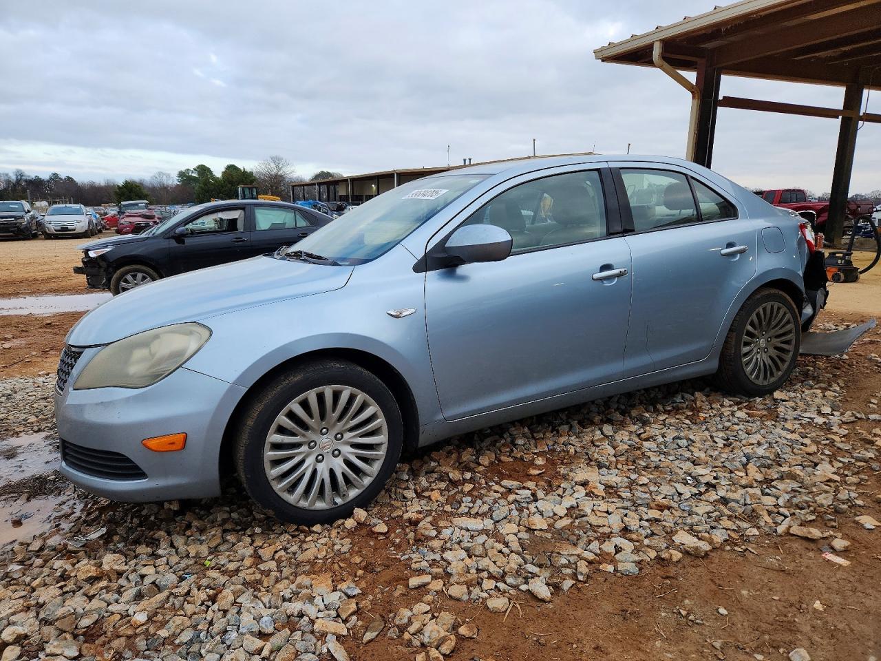 2012 Suzuki Kizashi SE, VIN JS2RE9A35C6100348 — Rear end