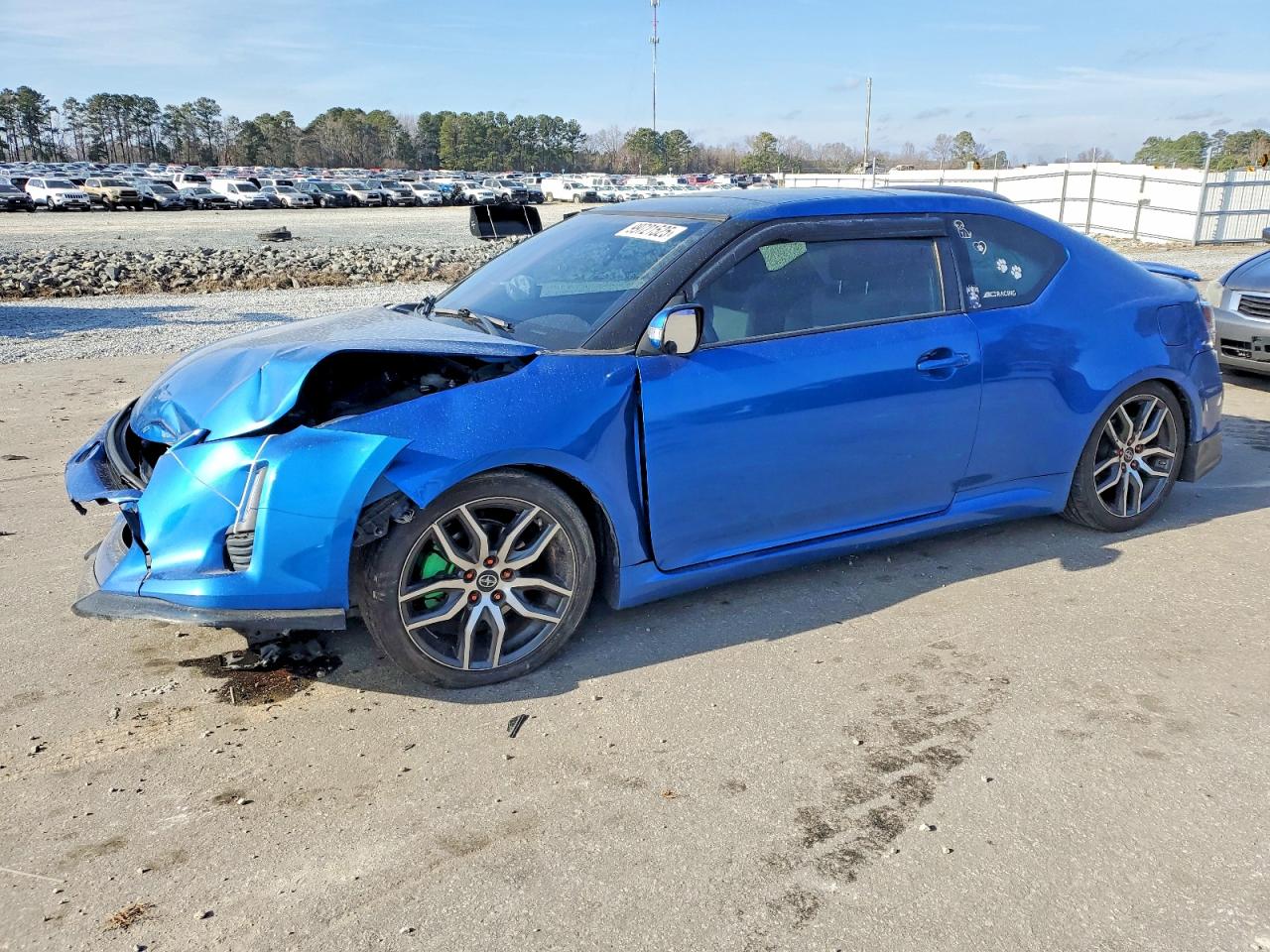 2015 Scion tC, VIN JTKJF5C75F3090397 — Front end